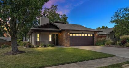 1.5 Miles to Mizzou! ~ Spacious & Updated Home~