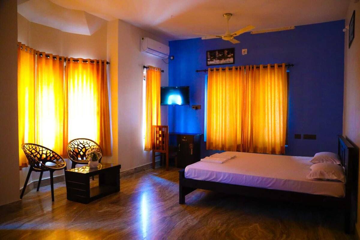 Family Double Room, Sea View | Egyptian cotton sheets, premium bedding, desk, laptop workspace