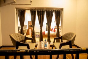 Super Deluxe Room