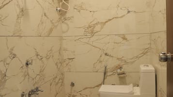 Executive Double Room | Bathroom | Shower, free toiletries, slippers, towels