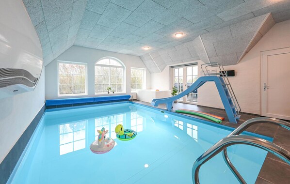 Piscina coberta 