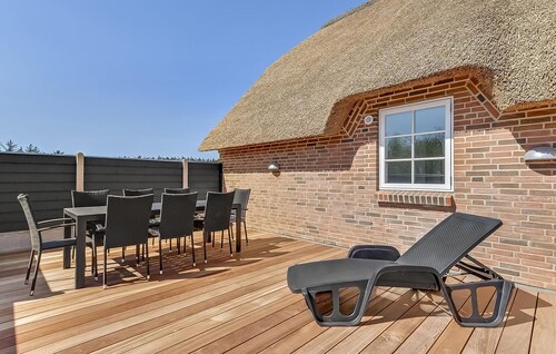 Nice home in Ulfborg with sauna