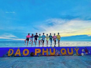 On the beach - Chan Hotel Phu Quy (Phu Quy)
