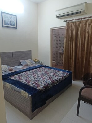 Deluxe Room, Multiple Bedrooms, City View
