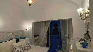 Apartment, 1 Bedroom | 2 bedrooms