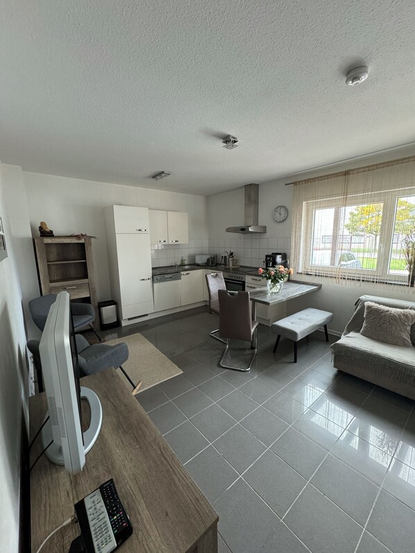 Interior - Modern apartment - Neustadt an der Weinstraße  (Neustadt an der Weinstraße)