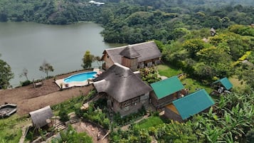 Bagian depan properti