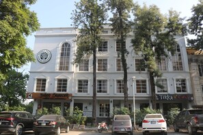 Front of property - Three Trees Hotel (Islamabad)