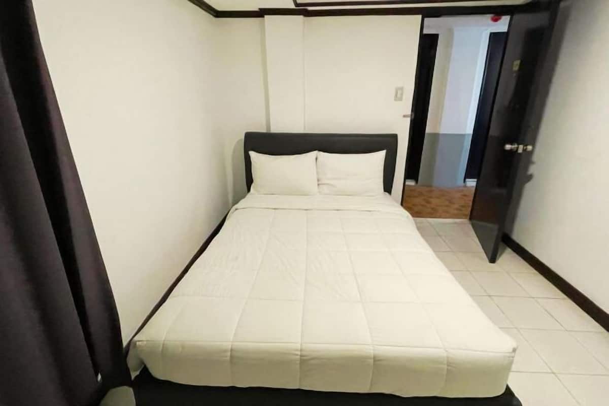 1 bedroom, minibar, desk, free WiFi