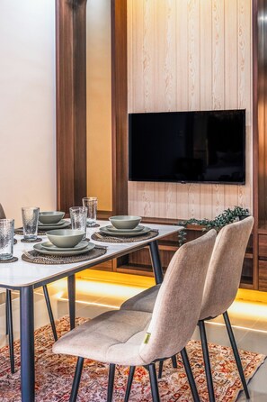 Villa | Dining room - Queen Villa by Betterplace (Seminyak)
