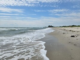 Casa luxo, vários quartos | Vista para a água