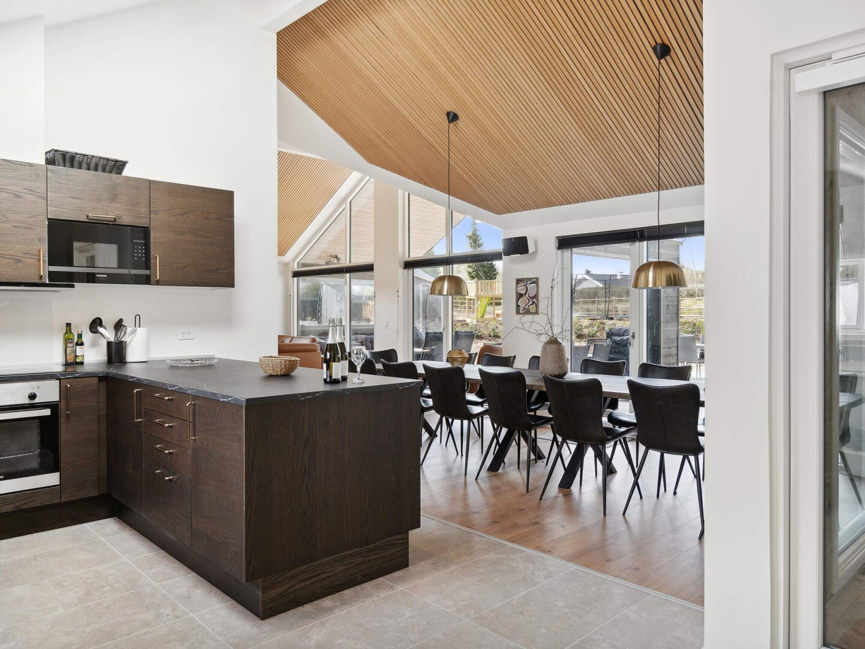 Maison Classique, 6 chambres | Intérieur