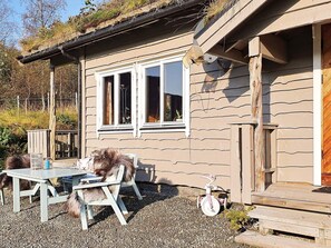 Classic House, 4 Bedrooms | Exterior - 7 Person Holiday Home in Orsta/brungot (Orsta)