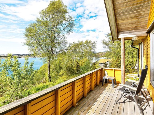 6 Person Holiday Home in Anneland