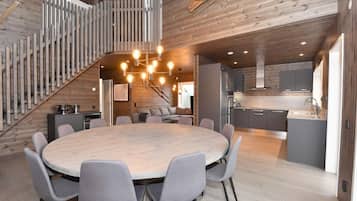Comfort House, 4 Bedrooms | Interior