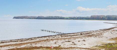 Comfort House, 2 Bedrooms | Water view