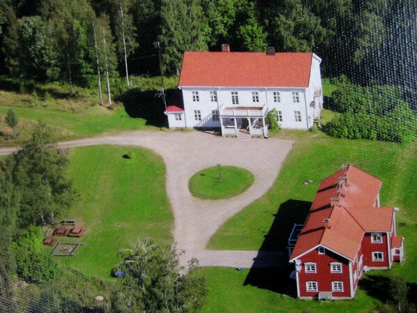 Casa conforto, vários quartos | Fachada