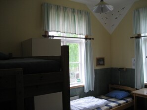 Klassiek huis, meerdere slaapkamers | 14 slaapkamers, individueel gemeubileerd