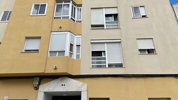 Nhà phong cách cổ điển, 3 phòng ngủ | Ngoại thất