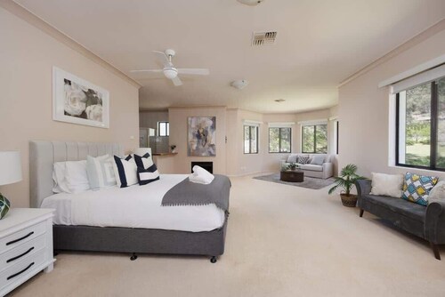 The Valley Way Luxury Estate