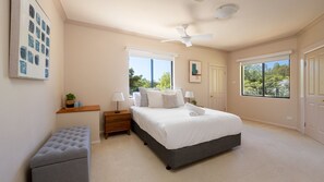 6 chambres, fer et planche à repasser, Wi-Fi gratuit