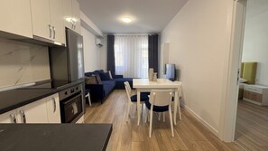 Interior - Capital Charm Apartment (Tiranë)