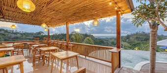 Kelingking Parama Resort