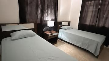 2 bedrooms, WiFi, bed sheets
