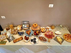 Petit déjeuner buffet