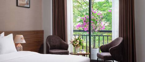 Standard Double Room | Garden view