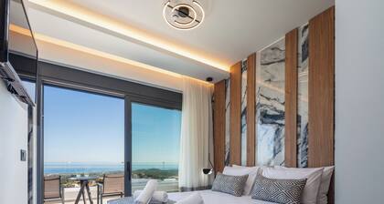 Four Horizons Luxury Villas