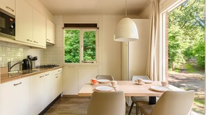 Kühlschrank, Herdplatte, Geschirrspüler