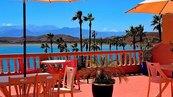 Standard Apartment, Partial Lake View | Soundproofing, free WiFi