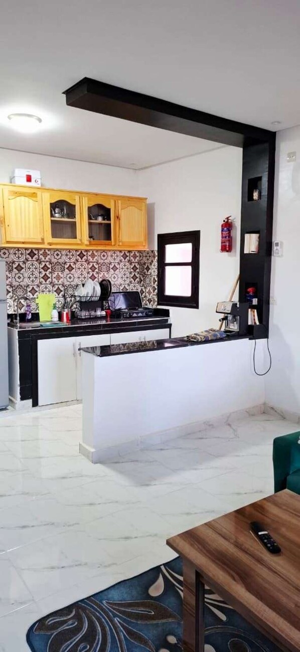 Deluxe Studio, Lake View | Bathroom | Slippers - Dar Noureddine (Lalla Takarkoust)