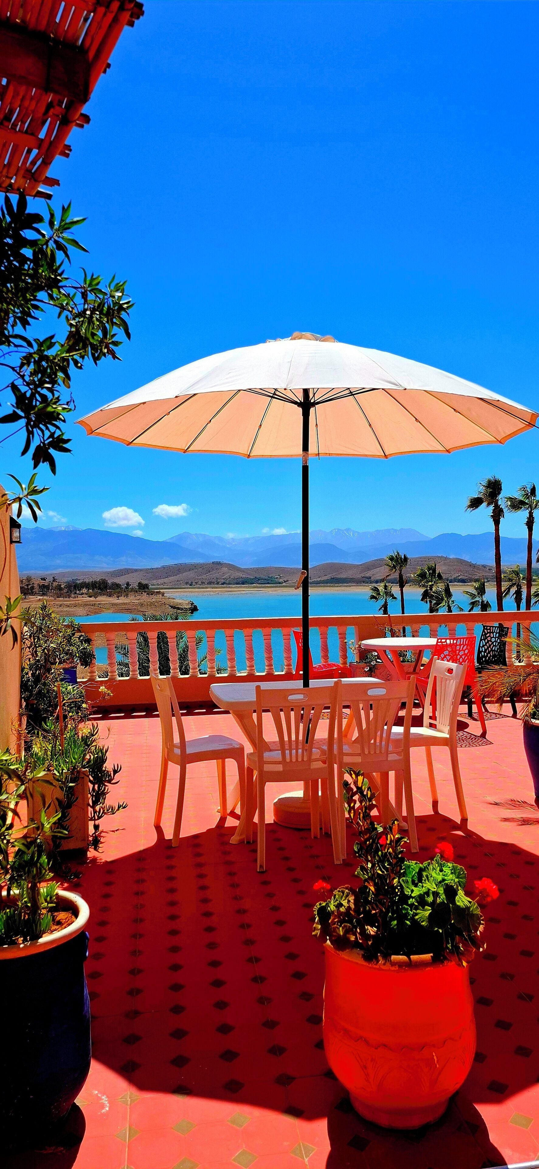 Standard-huoneisto, osittainen järvinäköala | Äänieristys, ilmainen Wi-Fi