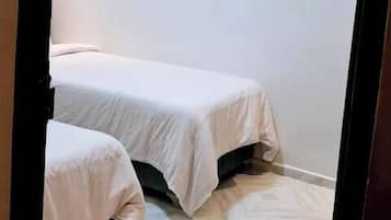 ์ฃผ๋์ด๋ฃธ, ํธ์ ์ ๋ง | ๋ฐฉ์ ์ค๋น, ๋ฌด๋ฃ WiFi