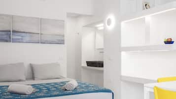 1 habitación, tabla de planchar con plancha, wifi y ropa de cama