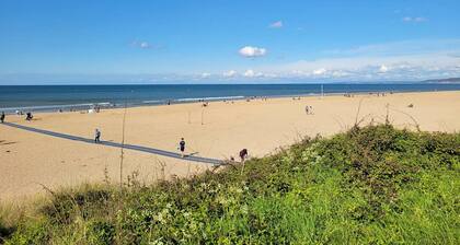 Maison rétro avec jardin et 5 chambres à Merville-Franceville-Plage