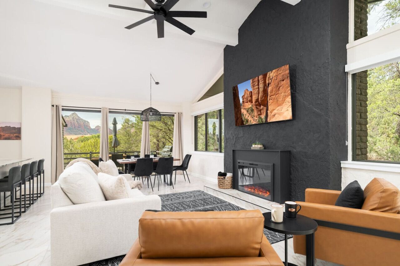 Smart TV, fireplace, table tennis