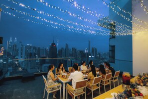 Premium Penthouse, 5 Bedrooms, Balcony, City View
