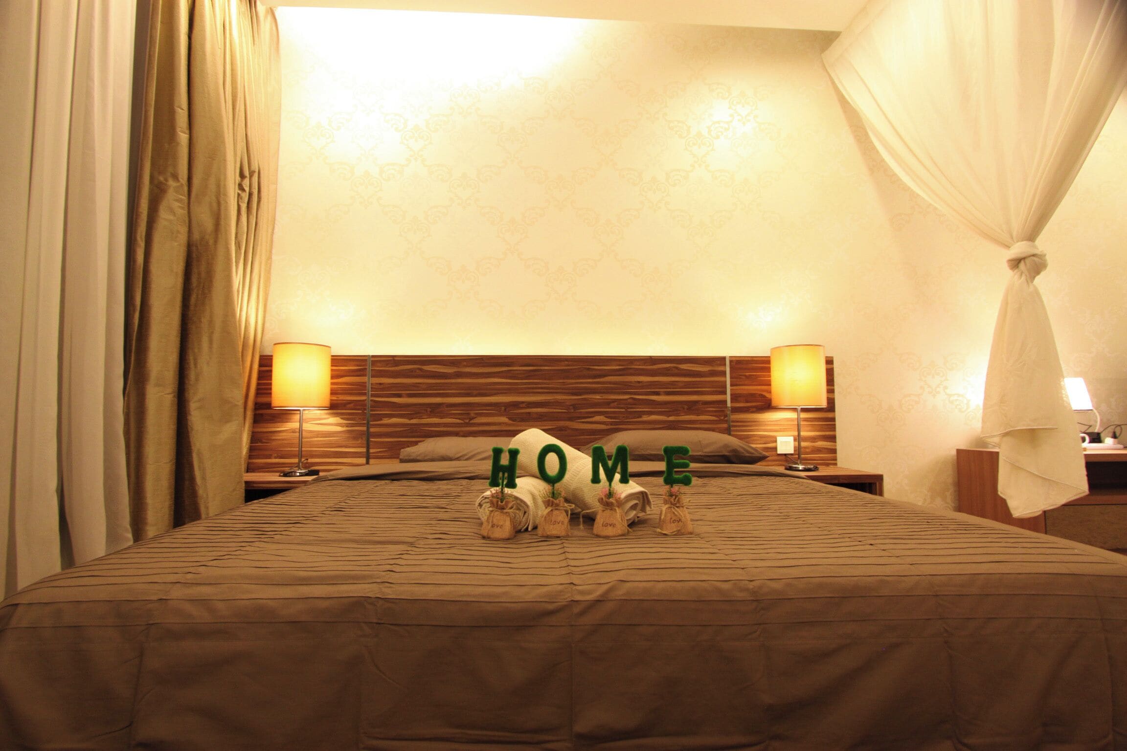 Deluxe studio | Een laptopwerkplek, een strijkplank/strijkijzer, gratis wifi, beddengoed