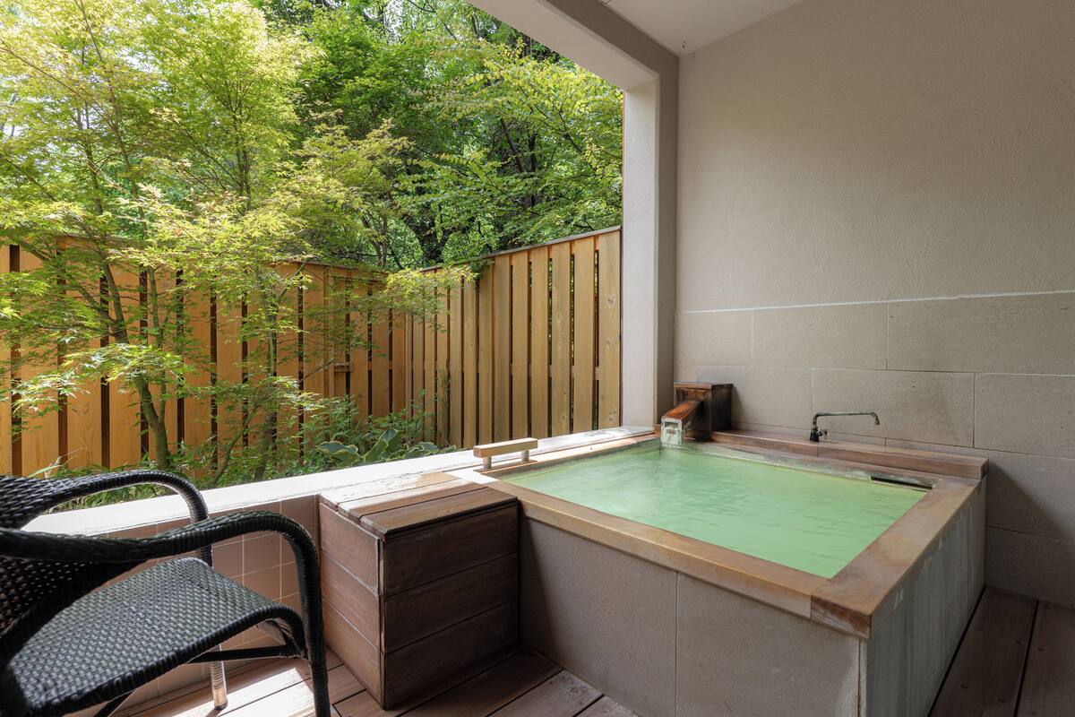 Twin Room with Open-Air Bathroom, Non Smoking | Down duvets, in-room safe, blackout curtains, free WiFi