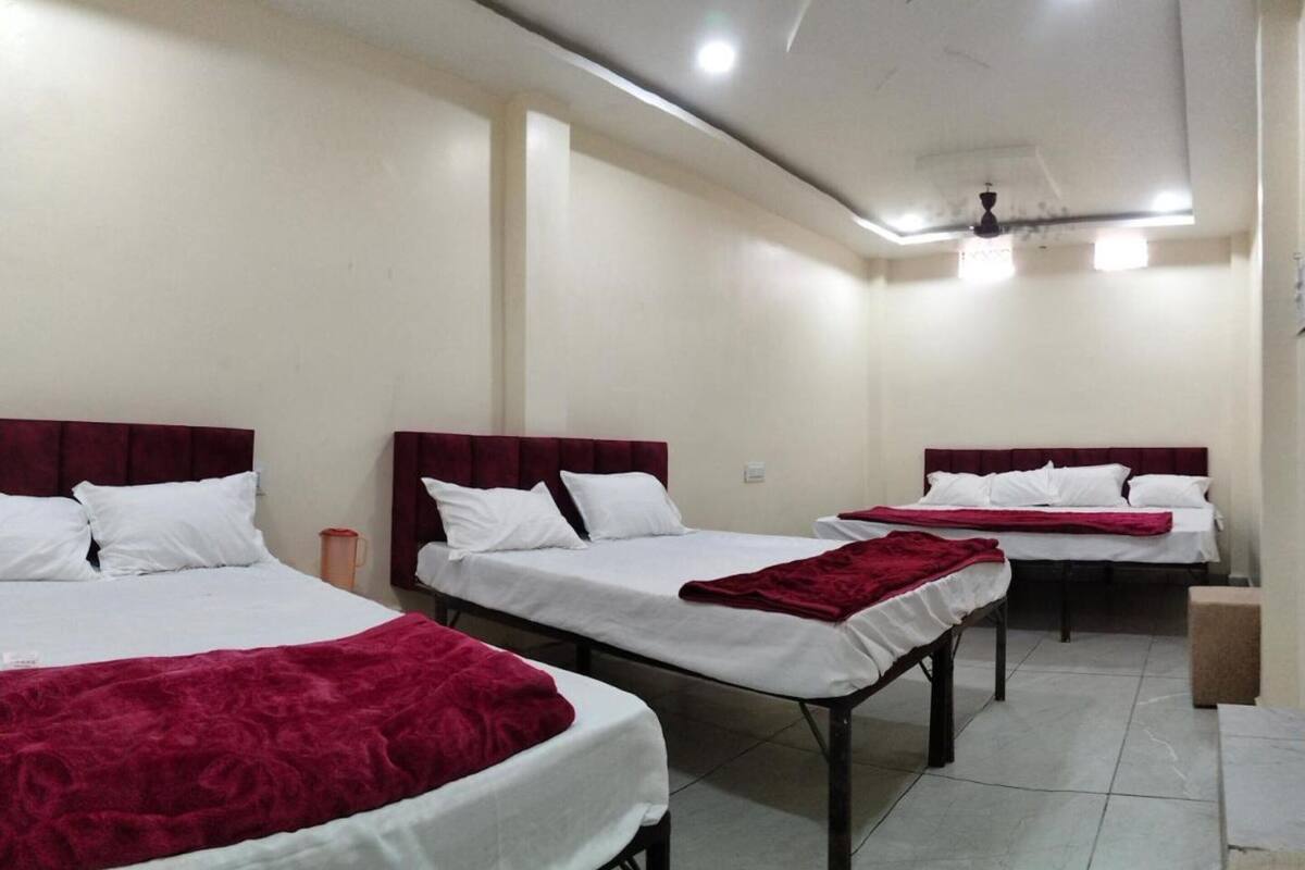 Traditional Room, City View | WiFi (free), bed sheets