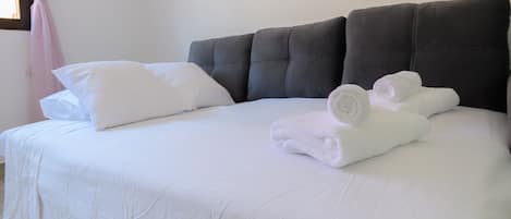 Bügeleisen/Bügelbrett, kostenloses WLAN