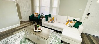 Olive and Sunshine CLE House