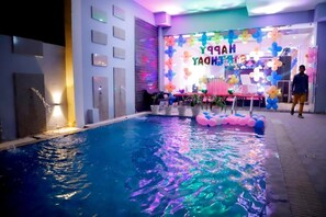 季節性室外泳池