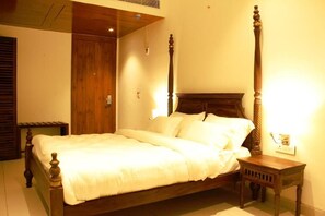 Free WiFi - The Vrindwoods (Mathura)