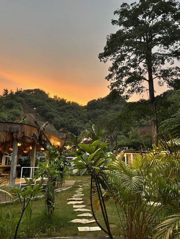 クラシック ダブルルーム | ガーデン ビュー