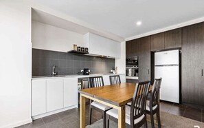 Dining - Stylish Apartment in Central Braddon (Braddon)