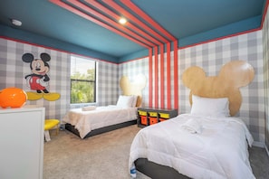 3 bedrooms, desk, iron/ironing board, WiFi